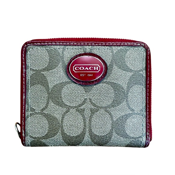 Coach Signature Peyton Zip Around Wallet in Khaki and Crimson - Picture 1 of 13